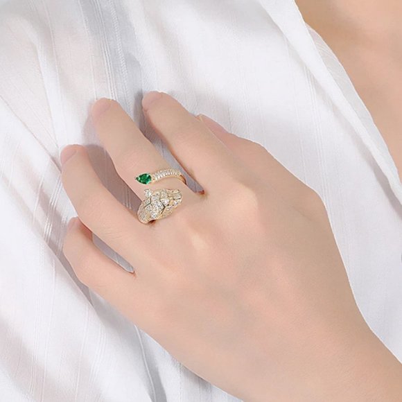 Diamond CZ & Emerald Leopard Ring 157 - Picture 3 of 6